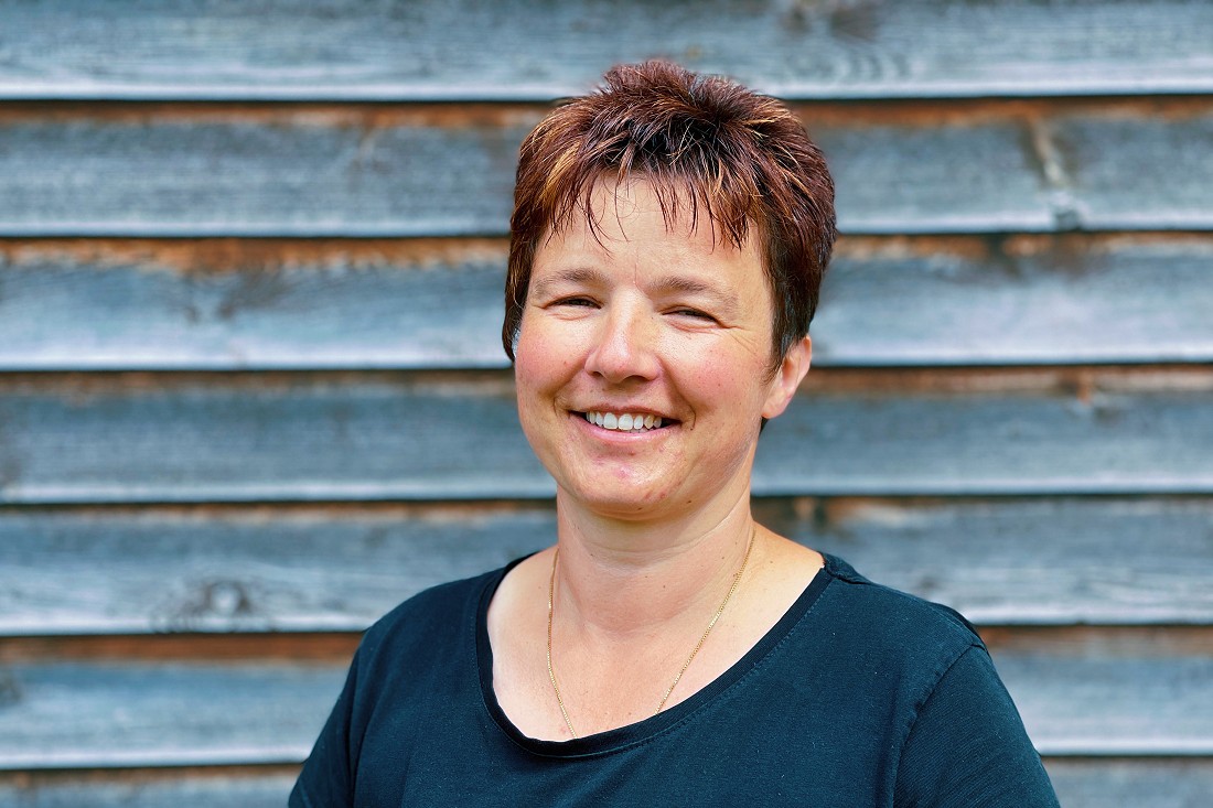 Christine Christine 3 2